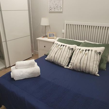 Precioso Piso En El Barrio De Embajadores Madrid Esterno foto
