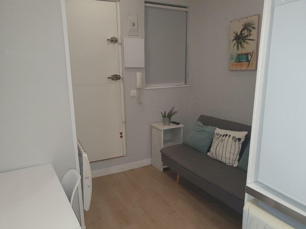 Precioso Piso En El Barrio De Embajadores Madrid Esterno foto